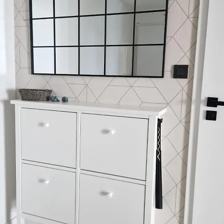 Apartment Pinea 125 Nad Samym Morzem, Baseny, Spa, Sauny, Parking, Dwa Balkony *